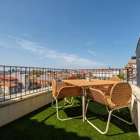 Appartement Spacious W. Beautiful & Sunny Private Terrace *