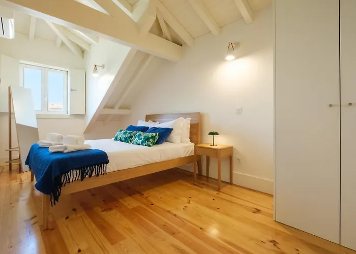 Spacious W. Beautiful & Sunny Private Terrace Διαμέρισμα