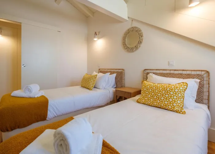 Appartamento Spacious W. Beautiful & Sunny Private Terrace Oporto